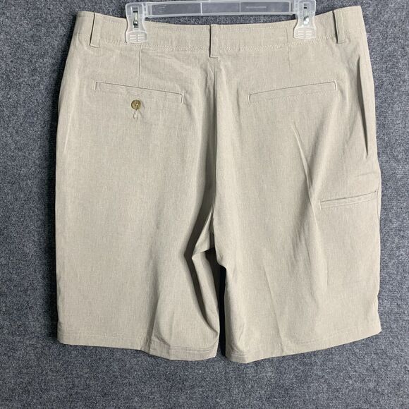 Nicklaus Bermuda Golf Shorts Beige NWOT Light Weight Sun Protection Size 36 - Picture 4 of 10